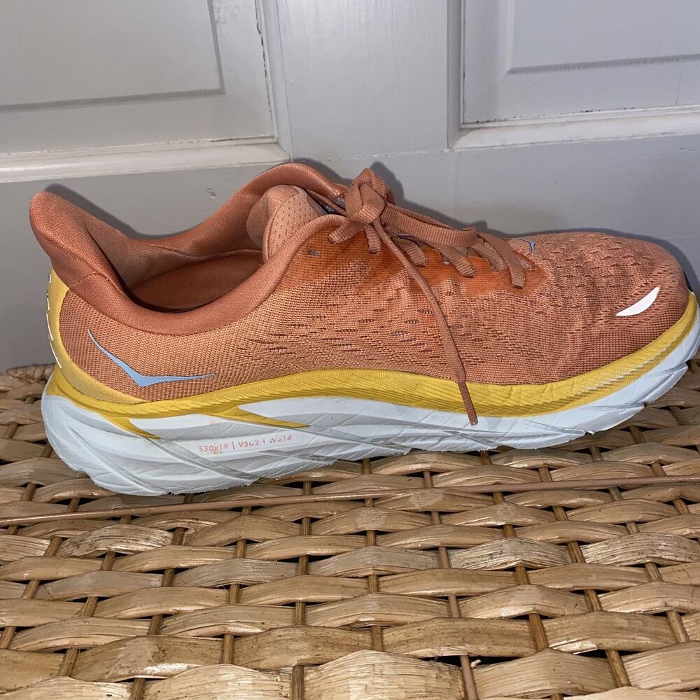 HOKA One One Clifton 8 Women 10.5 Wide Sun Baked Shell Coral Run Walking Shoes - Picture 8 of 15